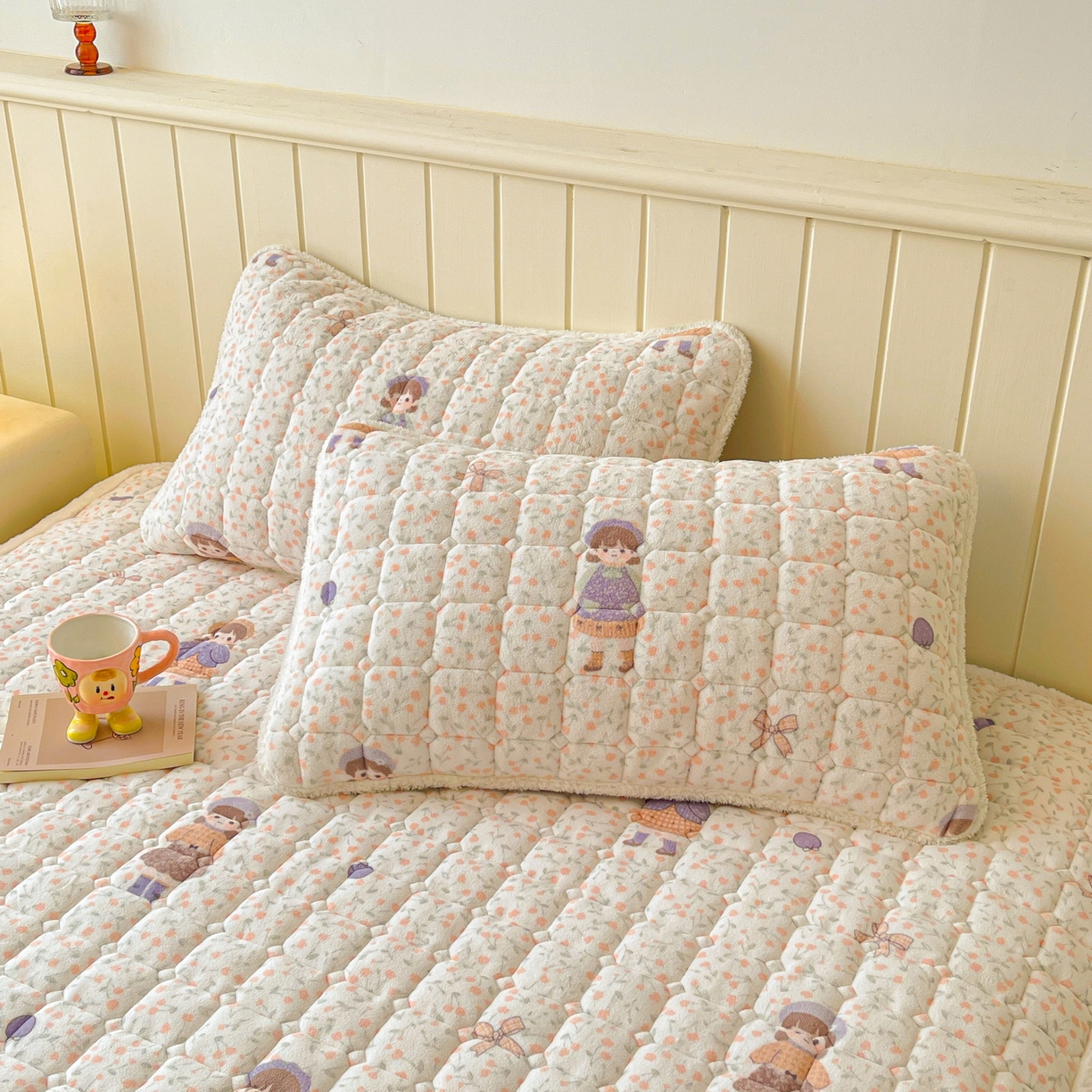 91家纺网 家纺一手货源 找家纺 （总）LIFE.丽芙 2025秋冬新款A类牛奶绒加厚保暖夹棉枕套-包边款