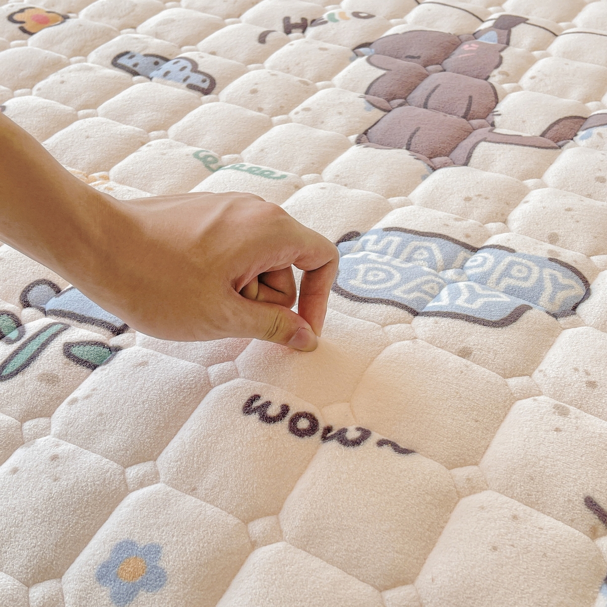 91家纺网 家纺一手货源 找家纺 LIFE.丽芙 2025秋冬新款A类牛奶绒加厚保暖夹棉枕套-包边款 萌喵酷狗