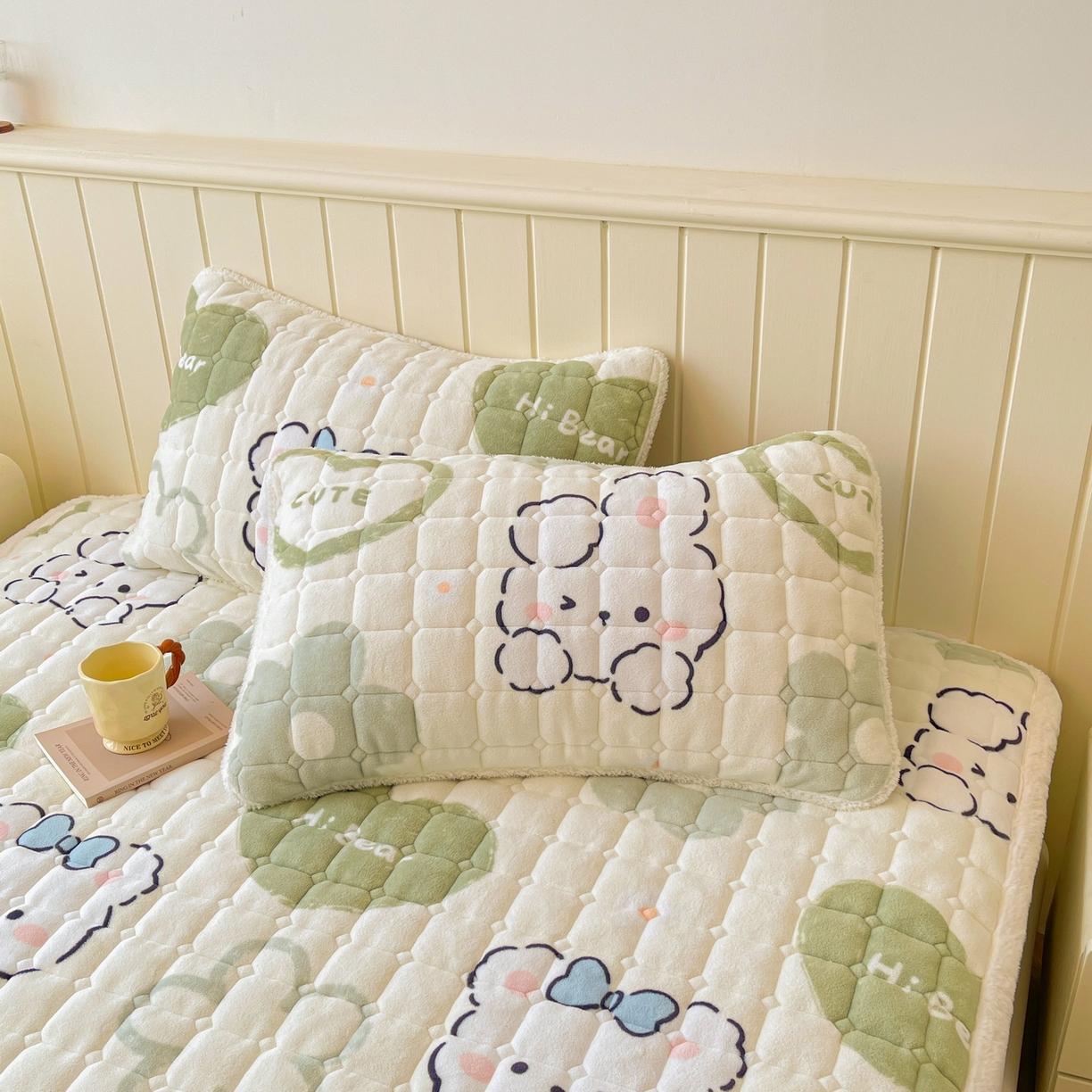 91家纺网 家纺一手货源 找家纺 （总）LIFE.丽芙 2025秋冬新款A类牛奶绒加厚保暖夹棉枕套-包边款