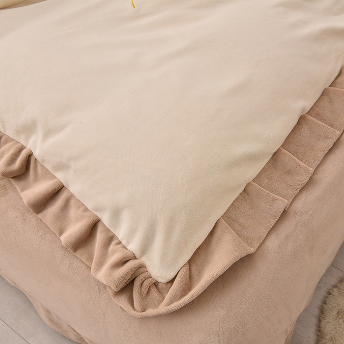 91家纺网 家纺一手货源 找家纺 湘雪家居  2025新款高克重纯色刺绣牛奶绒床单款系列四件套-提供买家秀 星语款-奶白色