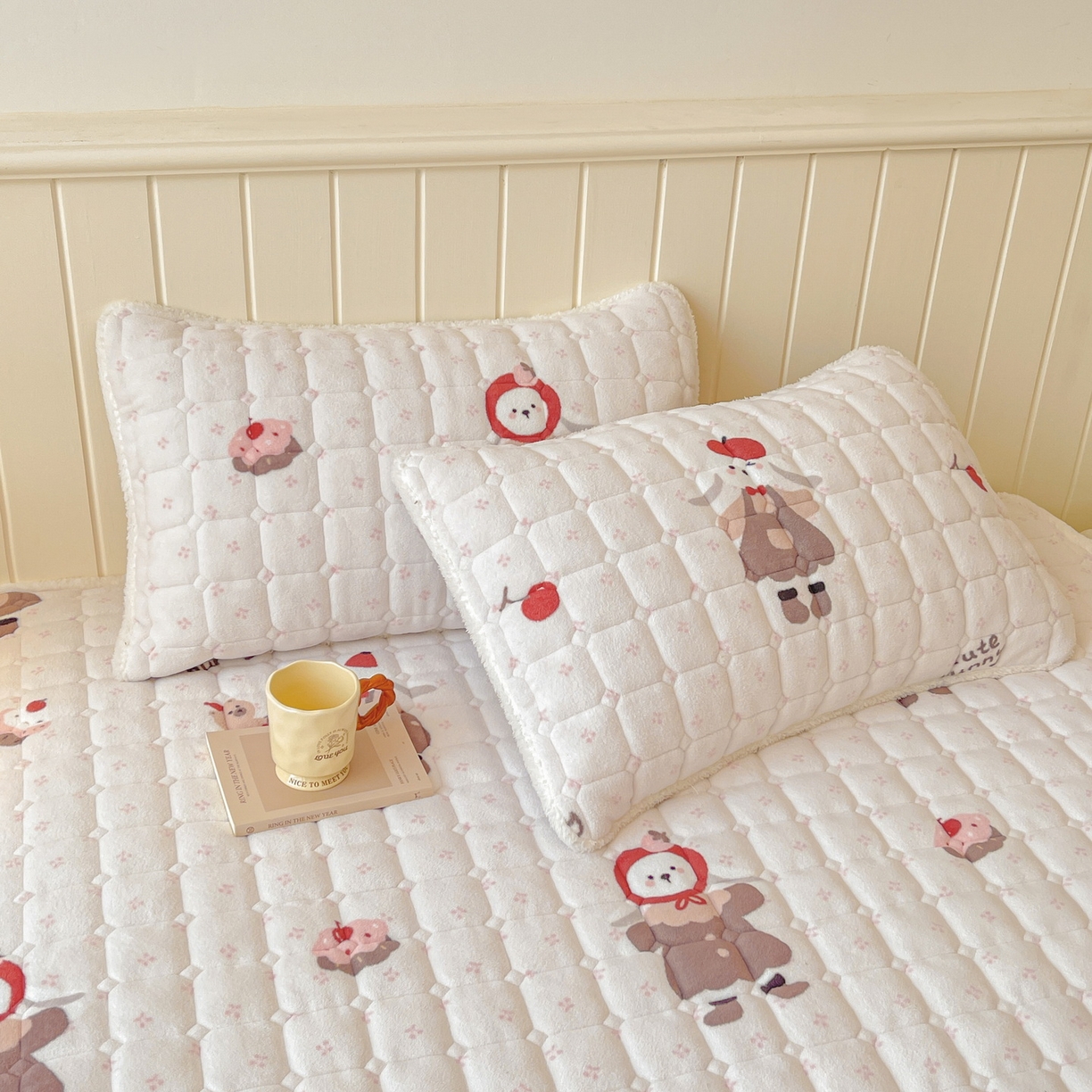 91家纺网 家纺一手货源 找家纺 LIFE.丽芙 2025秋冬新款A类牛奶绒加厚保暖夹棉枕套-包边款 小伙伴