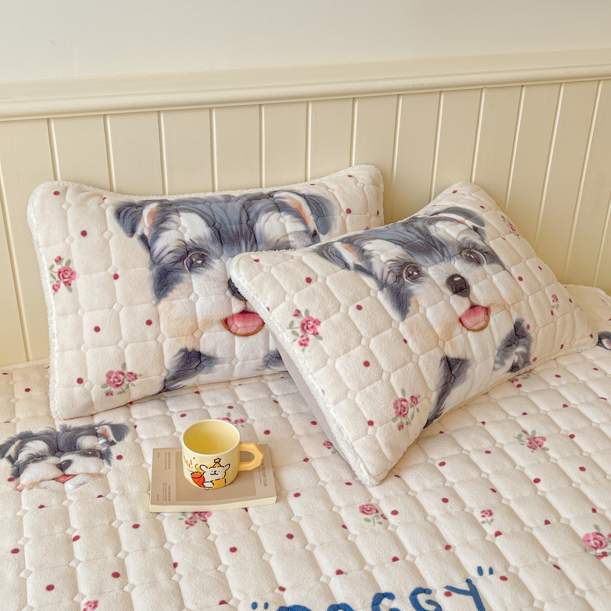 91家纺网 家纺一手货源 找家纺 LIFE.丽芙 2025秋冬新款A类牛奶绒加厚保暖夹棉枕套-包边款 修狗