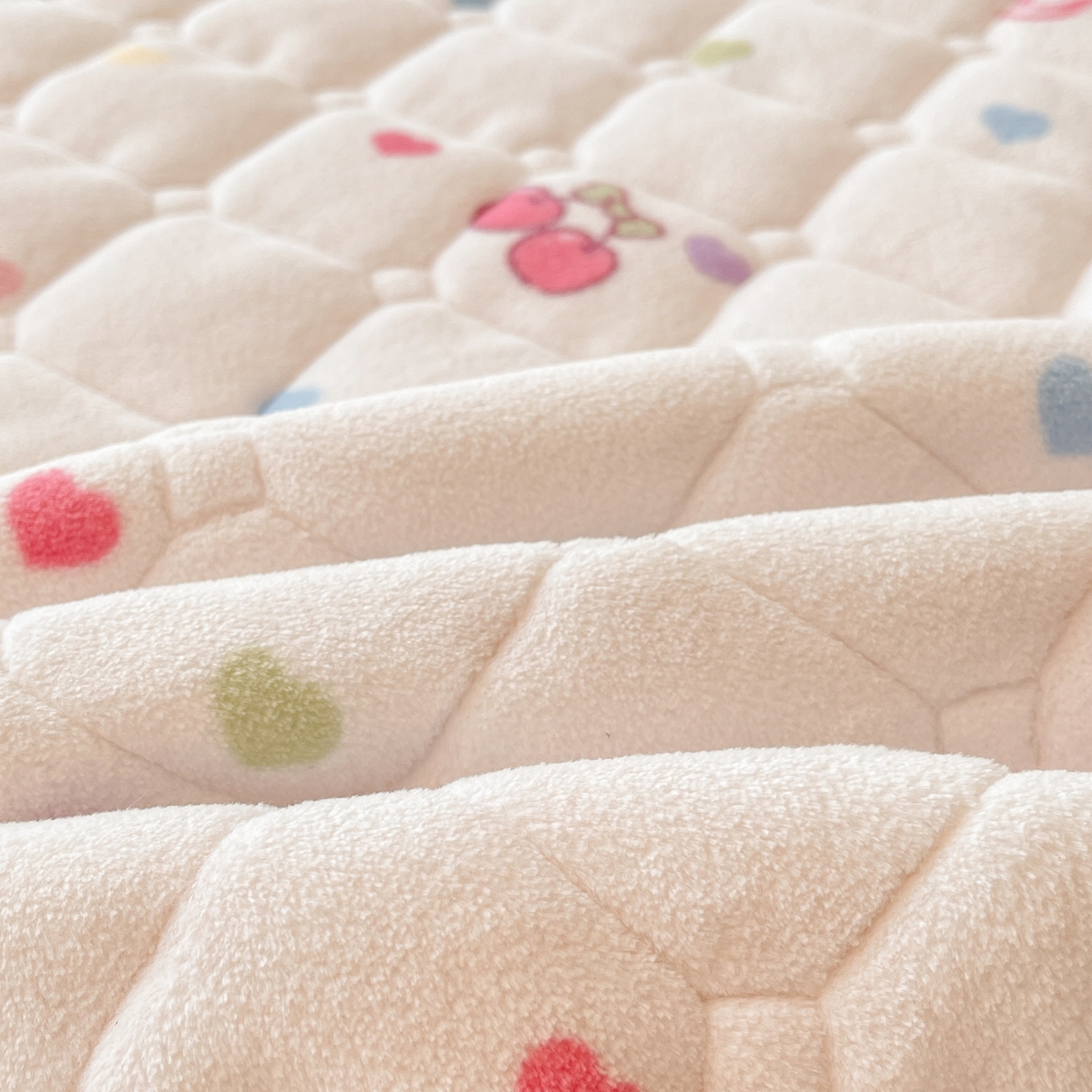 91家纺网 家纺一手货源 找家纺 LIFE.丽芙 2025秋冬新款A类牛奶绒加厚保暖夹棉枕套-包边款 乖乖喵