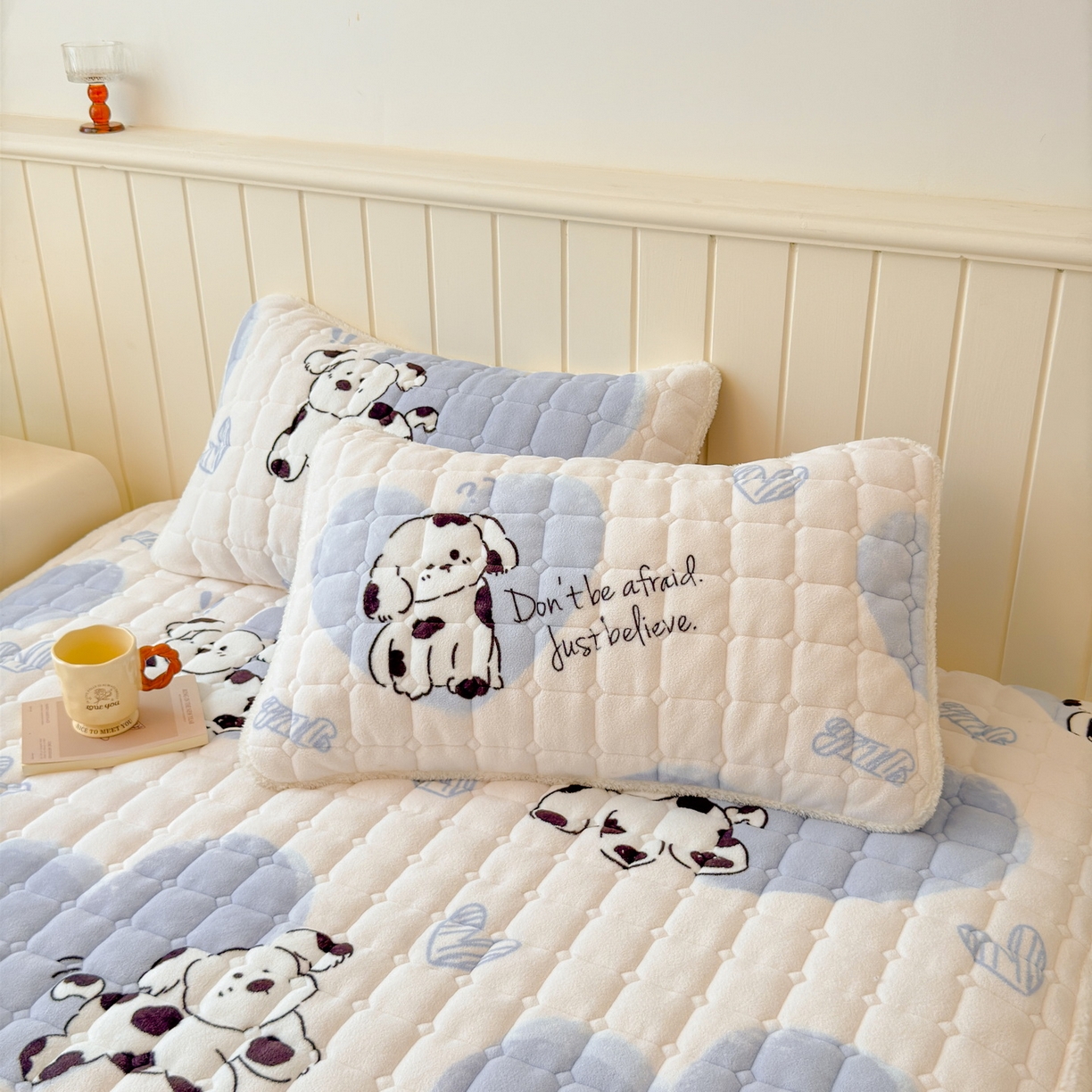 LIFE.丽芙 2025秋冬新款A类牛奶绒加厚保暖夹棉枕套-包边款 幸运狗