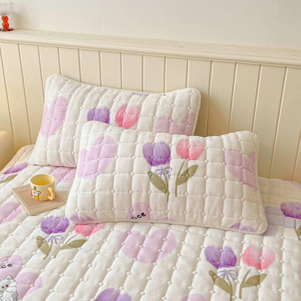 91家纺网 家纺一手货源 找家纺 LIFE.丽芙 2025秋冬新款A类牛奶绒加厚保暖夹棉枕套-包边款 花语