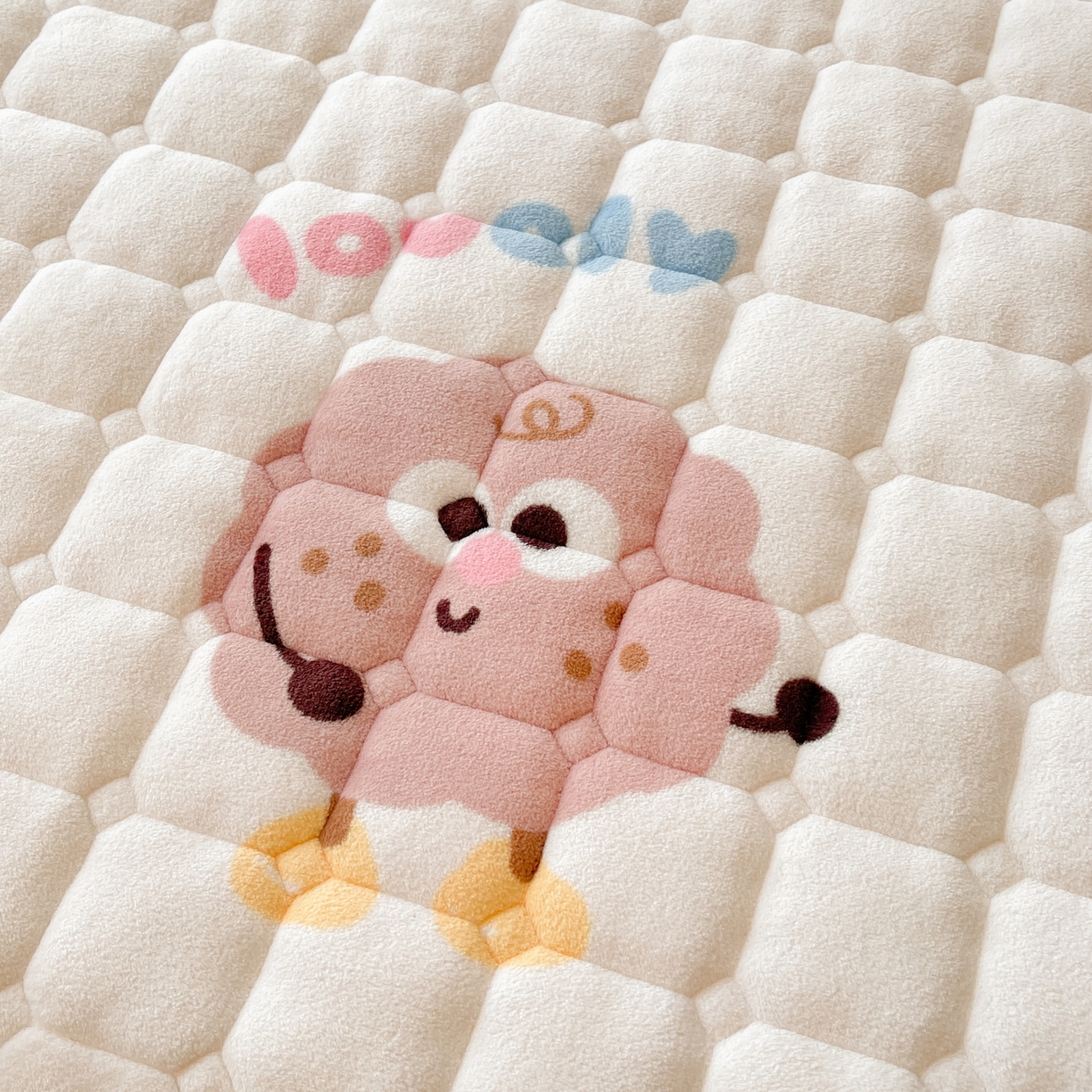 91家纺网 家纺一手货源 找家纺 LIFE.丽芙 2025秋冬新款A类牛奶绒加厚保暖夹棉枕套-包边款 快乐多巴胺