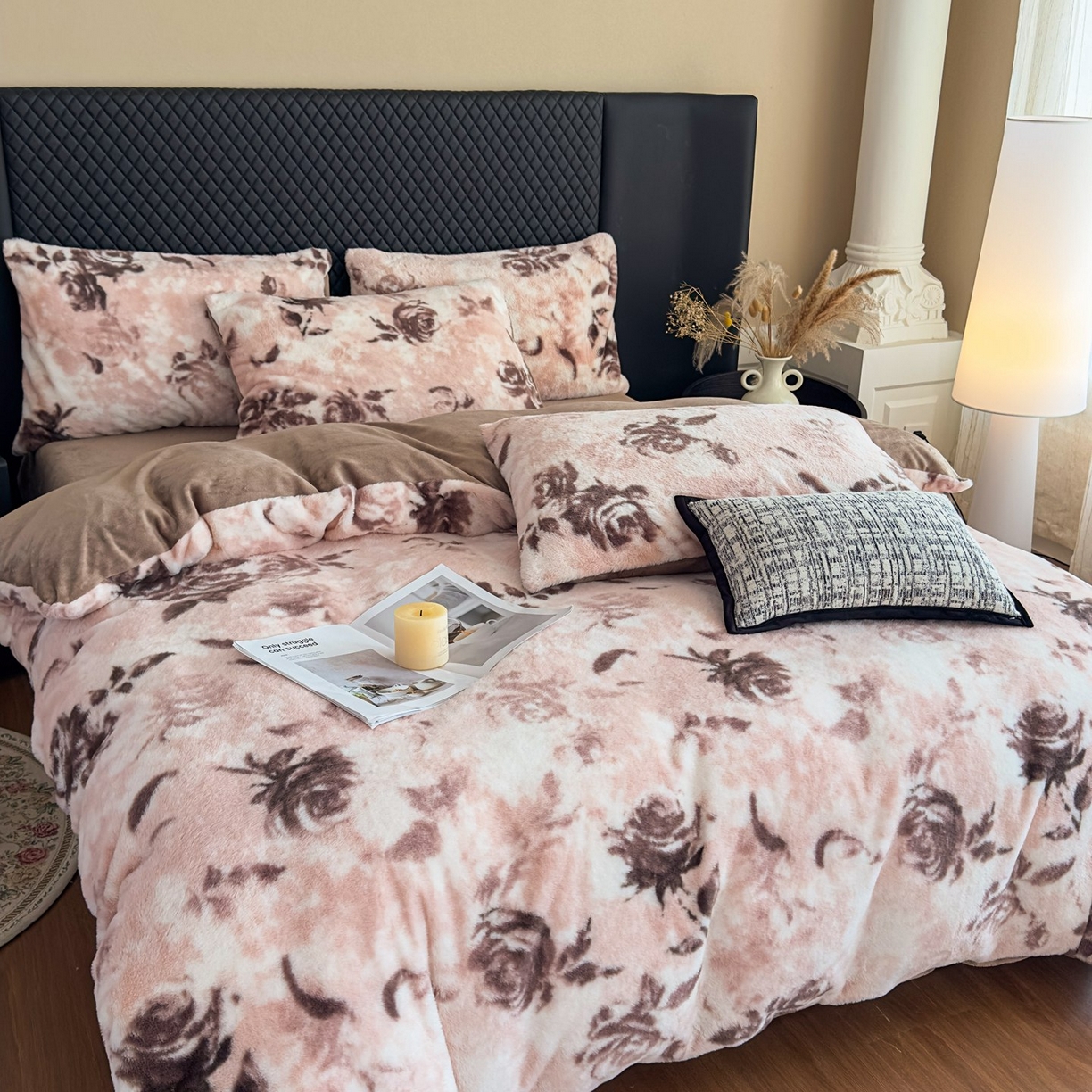 91家纺网 家纺一手货源 找家纺 璐维斯 2025 A类舒适兔毛绒印花四件套卡通花卉牛奶绒秋冬保暖床上用品单被套三件套 繁花-豆沙