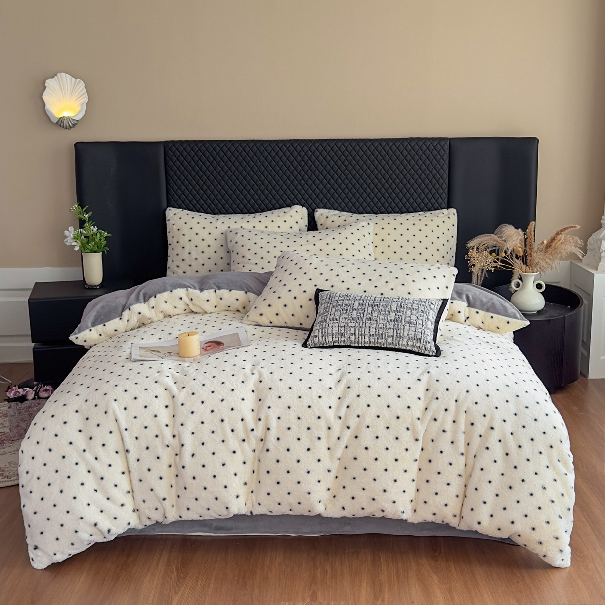 91家纺网 家纺一手货源 找家纺 璐维斯 2025 A类舒适兔毛绒印花四件套卡通花卉牛奶绒秋冬保暖床上用品单被套三件套 浪漫波点-白