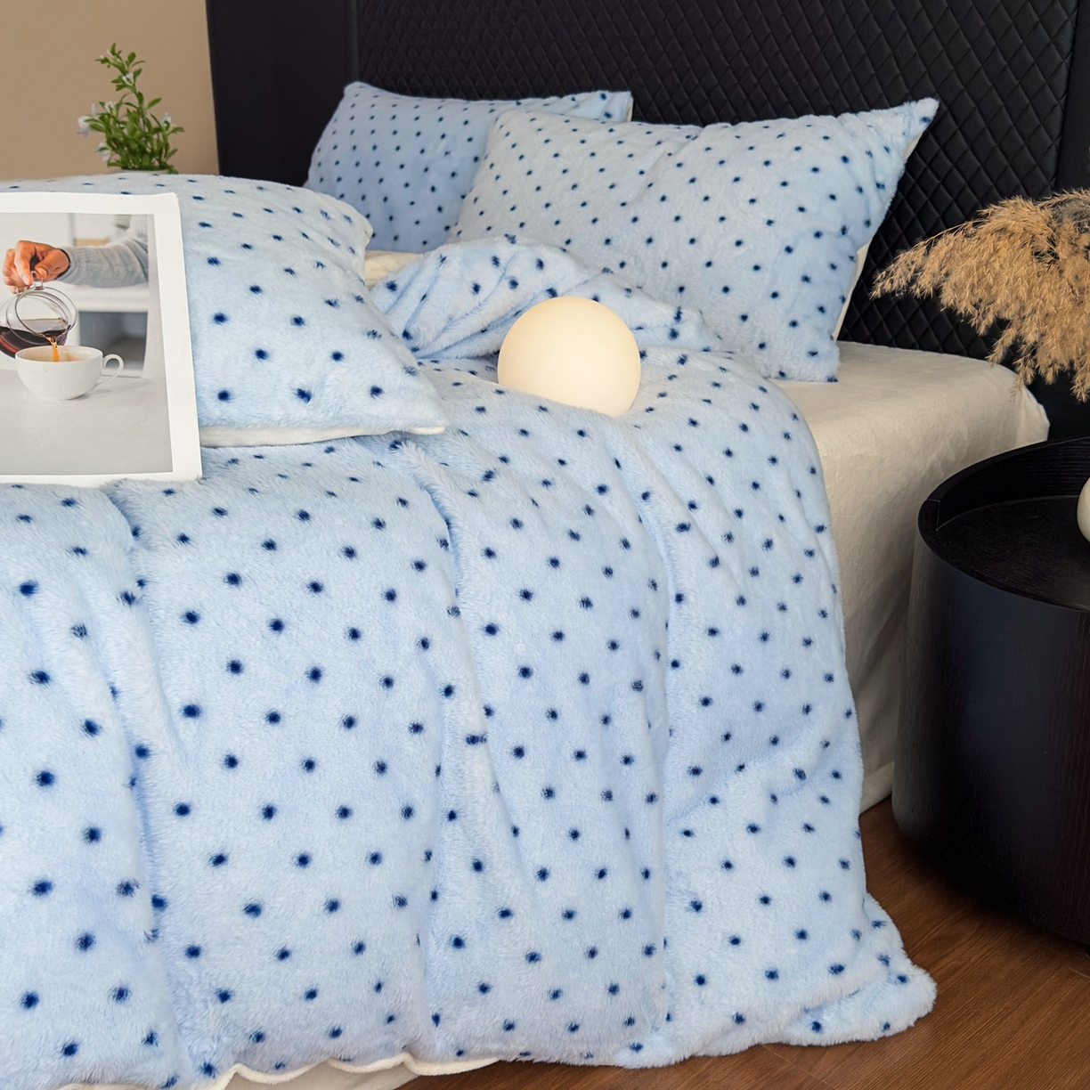 91家纺网 家纺一手货源 找家纺 璐维斯 2025 A类舒适兔毛绒印花四件套卡通花卉牛奶绒秋冬保暖床上用品单被套三件套 浪漫波点-蓝