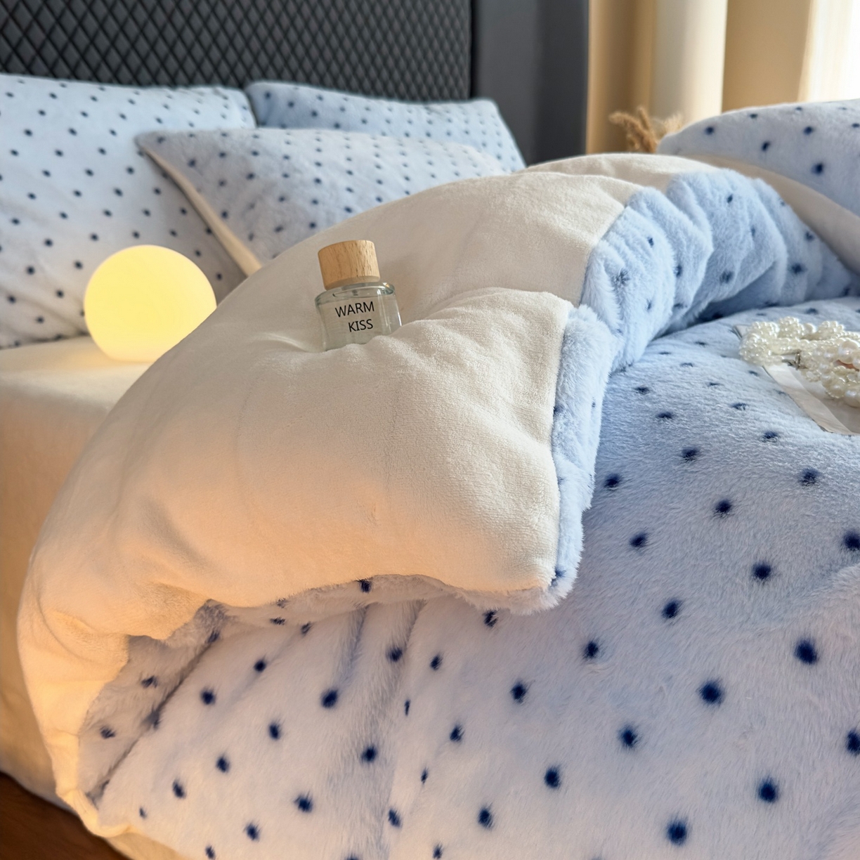 91家纺网 家纺一手货源 找家纺 璐维斯 2025 A类舒适兔毛绒印花四件套卡通花卉牛奶绒秋冬保暖床上用品单被套三件套 浪漫波点-蓝