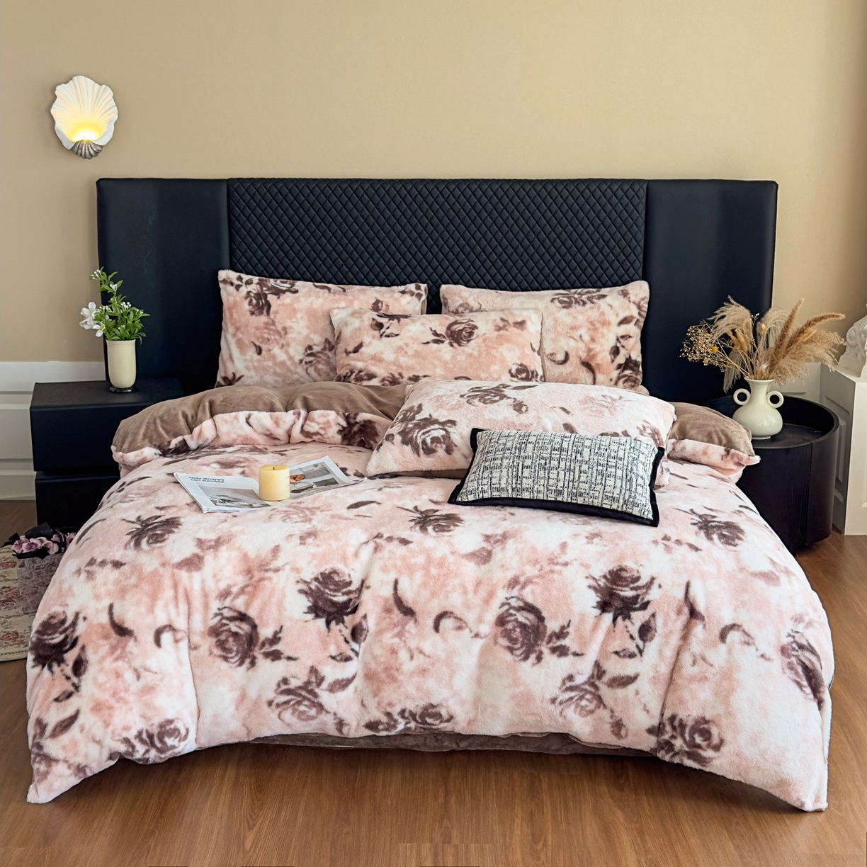 91家纺网 家纺一手货源 找家纺 璐维斯 2025 A类舒适兔毛绒印花四件套卡通花卉牛奶绒秋冬保暖床上用品单被套三件套 繁花-豆沙