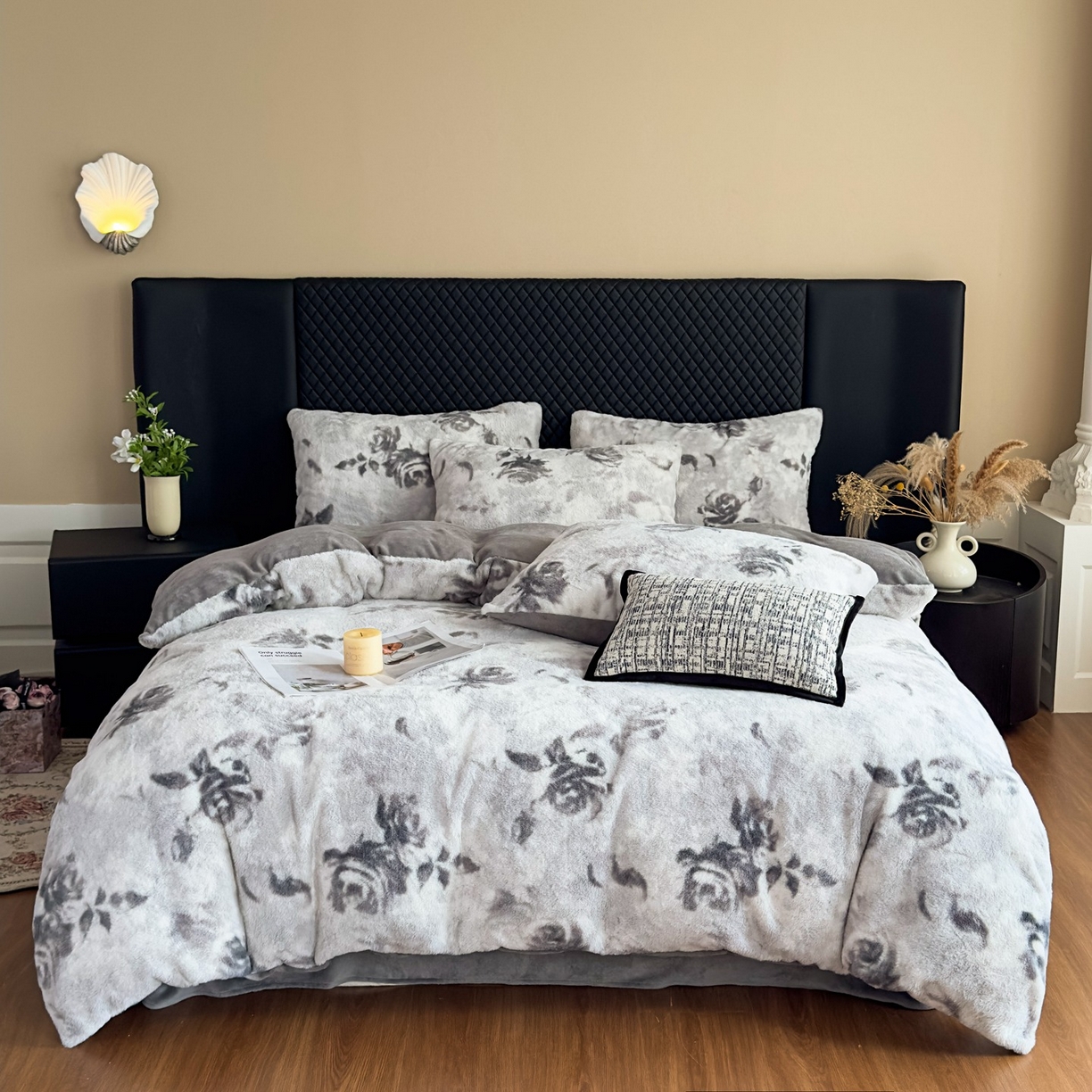 91家纺网 家纺一手货源 找家纺 璐维斯 2025 A类舒适兔毛绒印花四件套卡通花卉牛奶绒秋冬保暖床上用品单被套三件套 繁花-灰