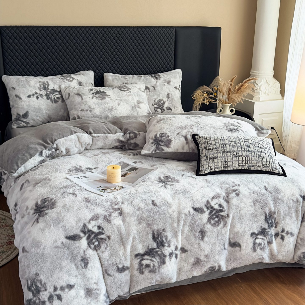 91家纺网 家纺一手货源 找家纺 璐维斯 2025 A类舒适兔毛绒印花四件套卡通花卉牛奶绒秋冬保暖床上用品单被套三件套 繁花-灰