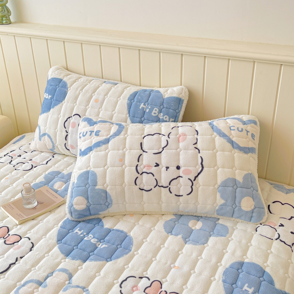 91家纺网 家纺一手货源 找家纺 （总）LIFE.丽芙 2025秋冬新款A类牛奶绒加厚保暖夹棉枕套-包边款