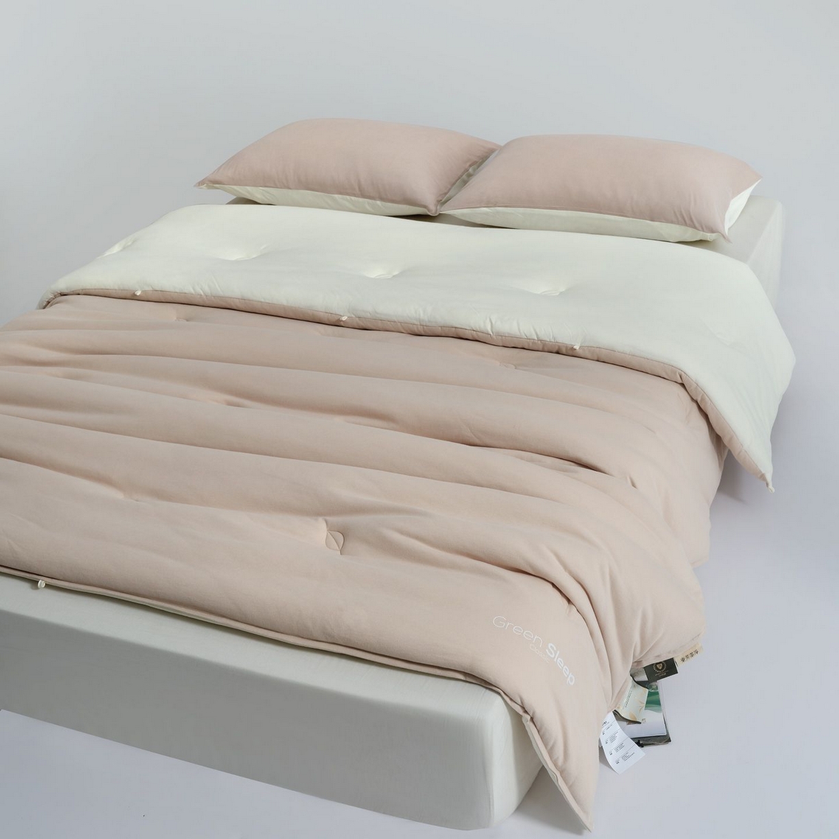 91家纺网 家纺一手货源 找家纺 （总）桂雅居 2025新款可水洗全棉针织棉东方茶净奶糖云朵被被子被芯