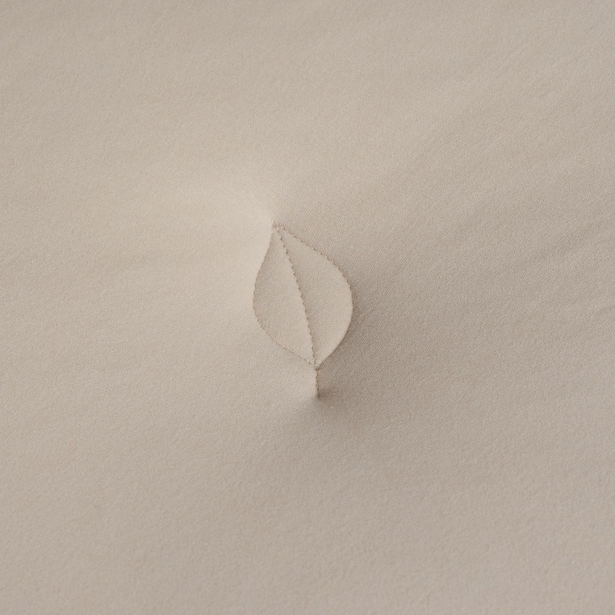 91家纺网 家纺一手货源 找家纺 （总）桂雅居 2025新款可水洗全棉针织棉东方茶净奶糖云朵被被子被芯