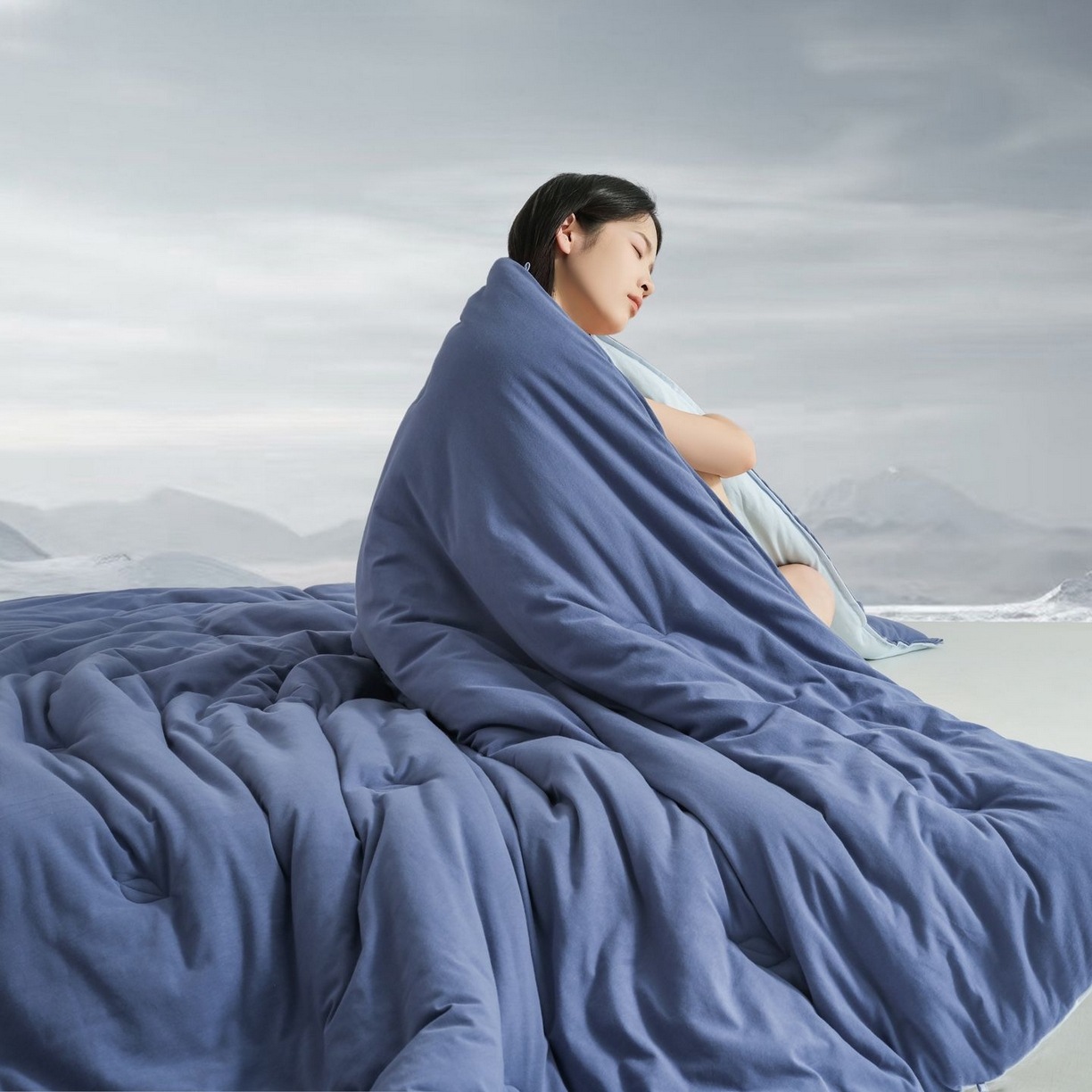 91家纺网 家纺一手货源 找家纺 桂雅居 2025新款可水洗全棉针织棉东方茶净奶糖云朵被被子被芯 星空蓝