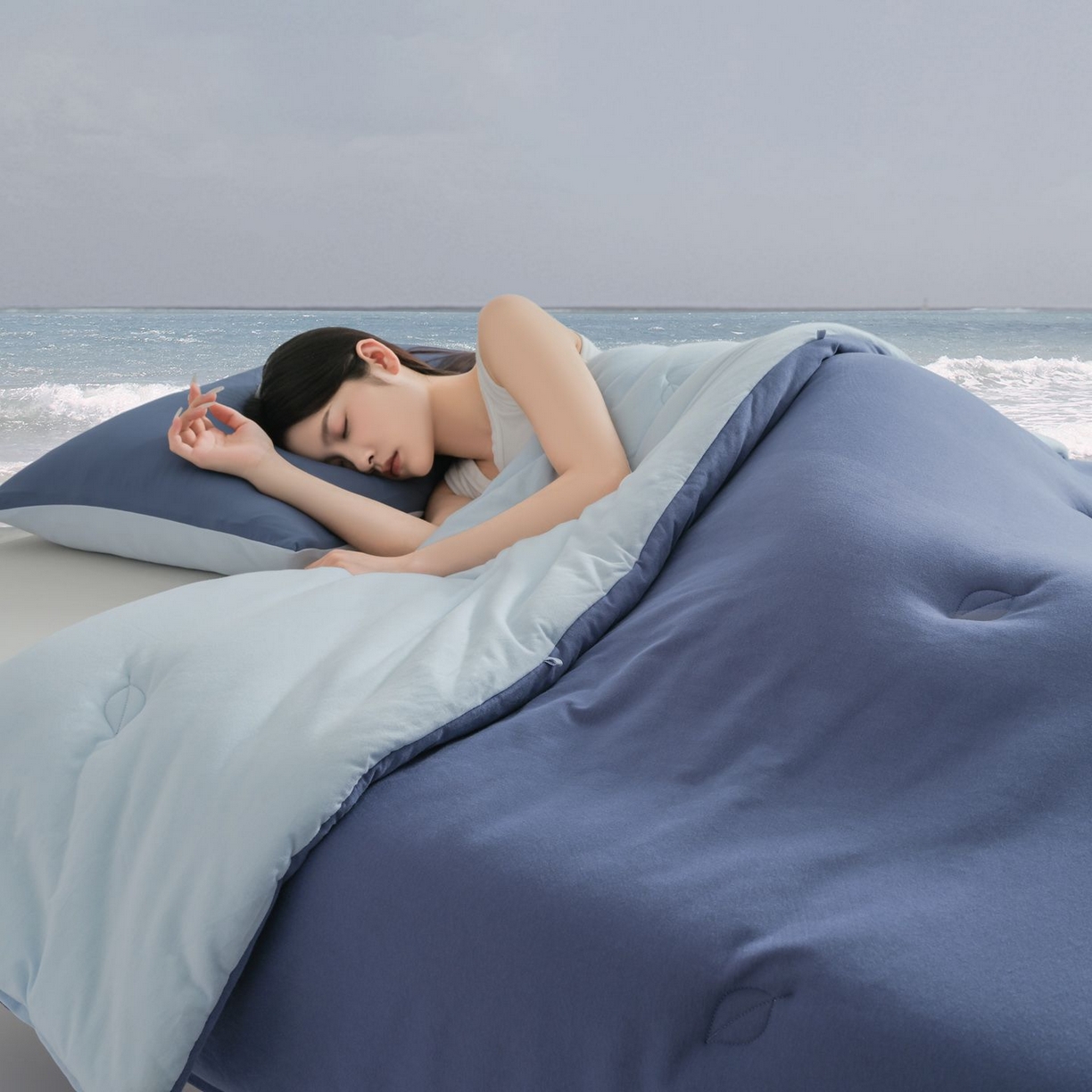 91家纺网 家纺一手货源 找家纺 桂雅居 2025新款可水洗全棉针织棉东方茶净奶糖云朵被被子被芯 星空蓝