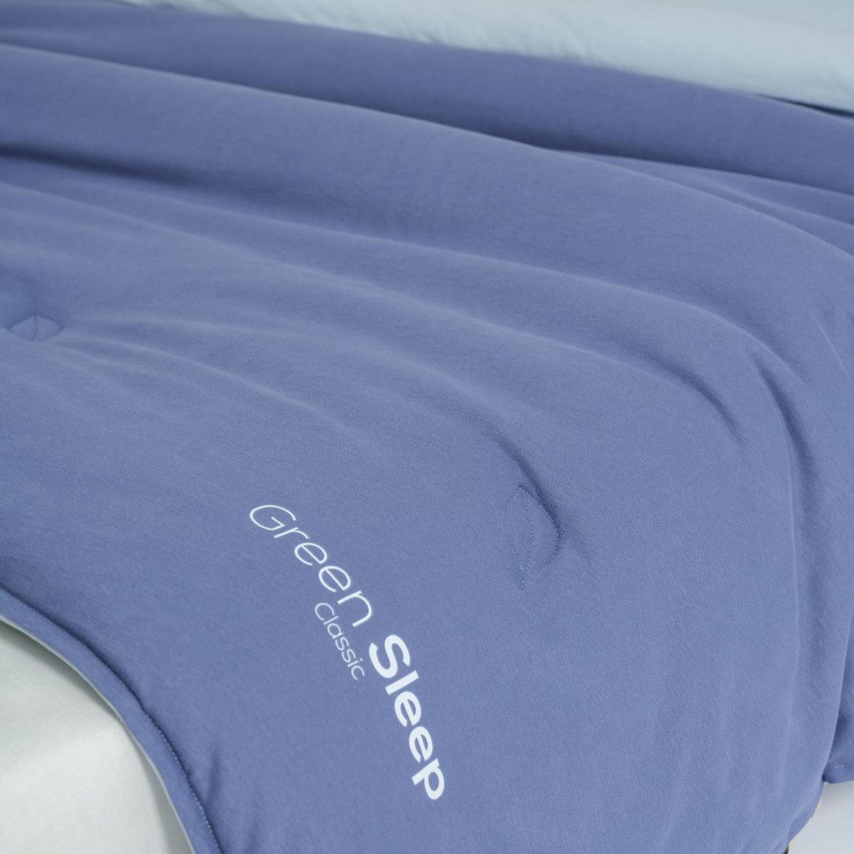 91家纺网 家纺一手货源 找家纺 桂雅居 2025新款可水洗全棉针织棉东方茶净奶糖云朵被被子被芯 星空蓝