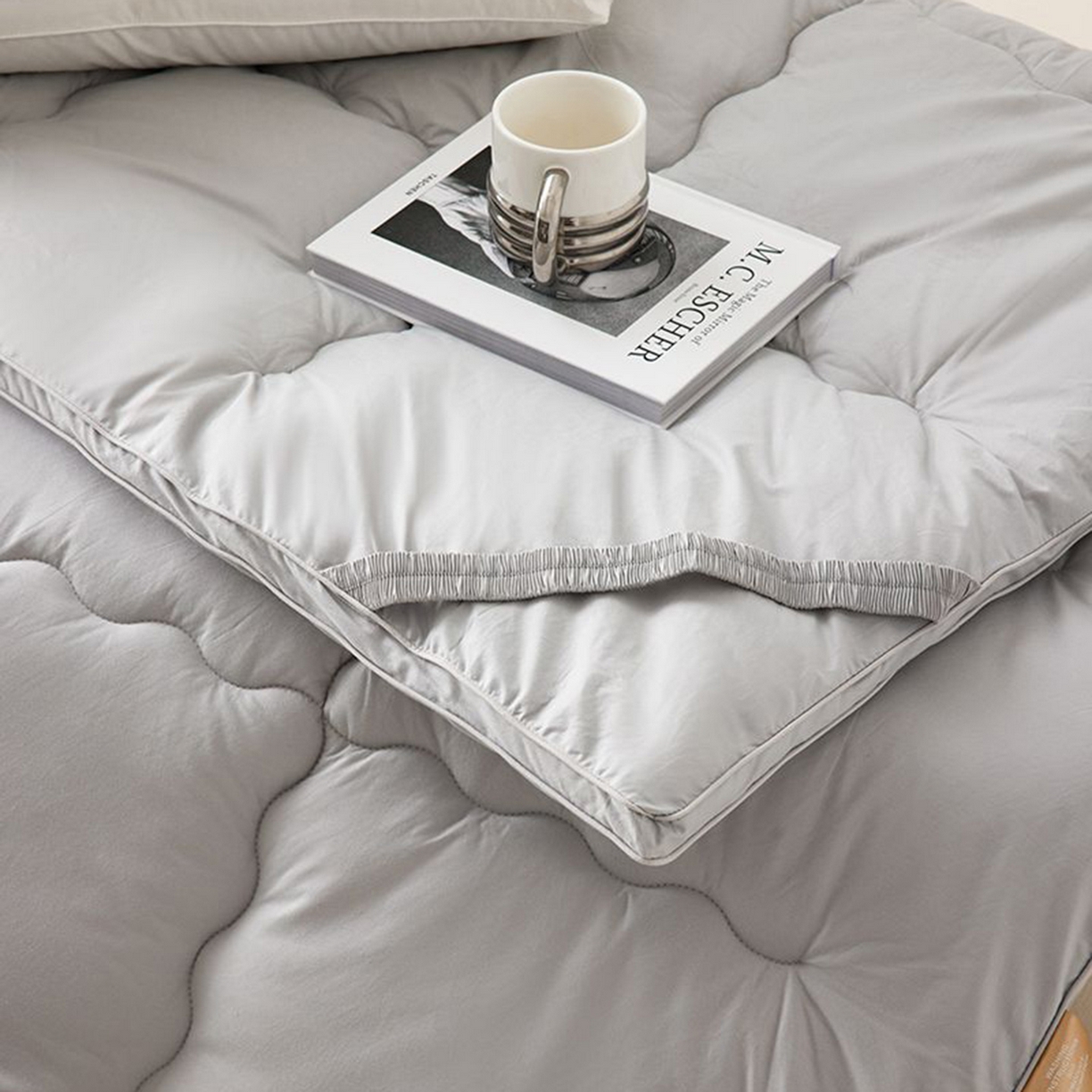 91家纺网 家纺一手货源 找家纺 桂雅居 2025新款优眠澳洲绵羊毛软床垫 灰色