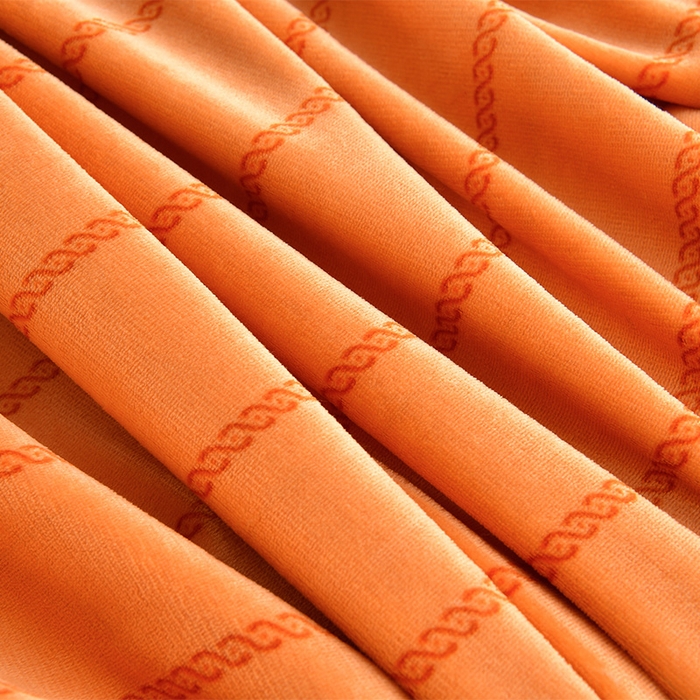 91家纺网 家纺一手货源 找家纺 缘莉娜家纺 2025高克重8斤牛奶绒四件套金貂绒法莱绒加厚保暖直播电商爆款 留恋树