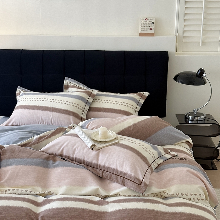 91家纺网 家纺一手货源 找家纺 于果 2025新款暖绒磨毛四件套 伯尔卡