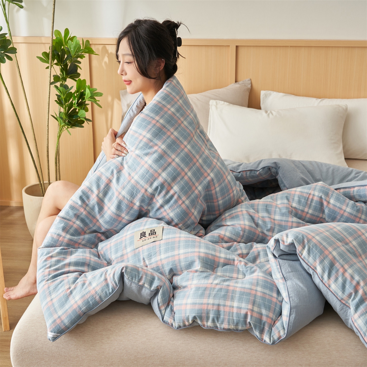 91家纺网 家纺一手货源 找家纺 趣色家纺 2025新款色织格子里外全棉纯棉棉花冬被被子被芯 洛林蓝