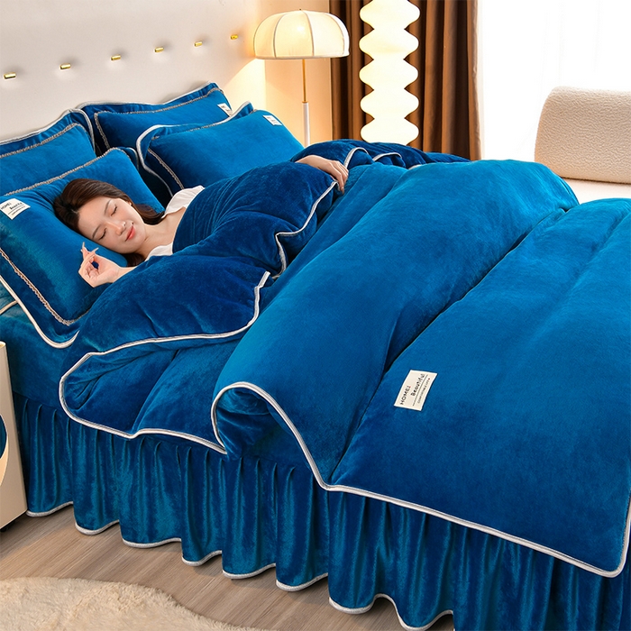 91家纺网 家纺一手货源 找家纺 缘莉娜家纺 2025高克重8斤牛奶绒四件套金貂绒法莱绒加厚保暖直播电商爆款 深蓝