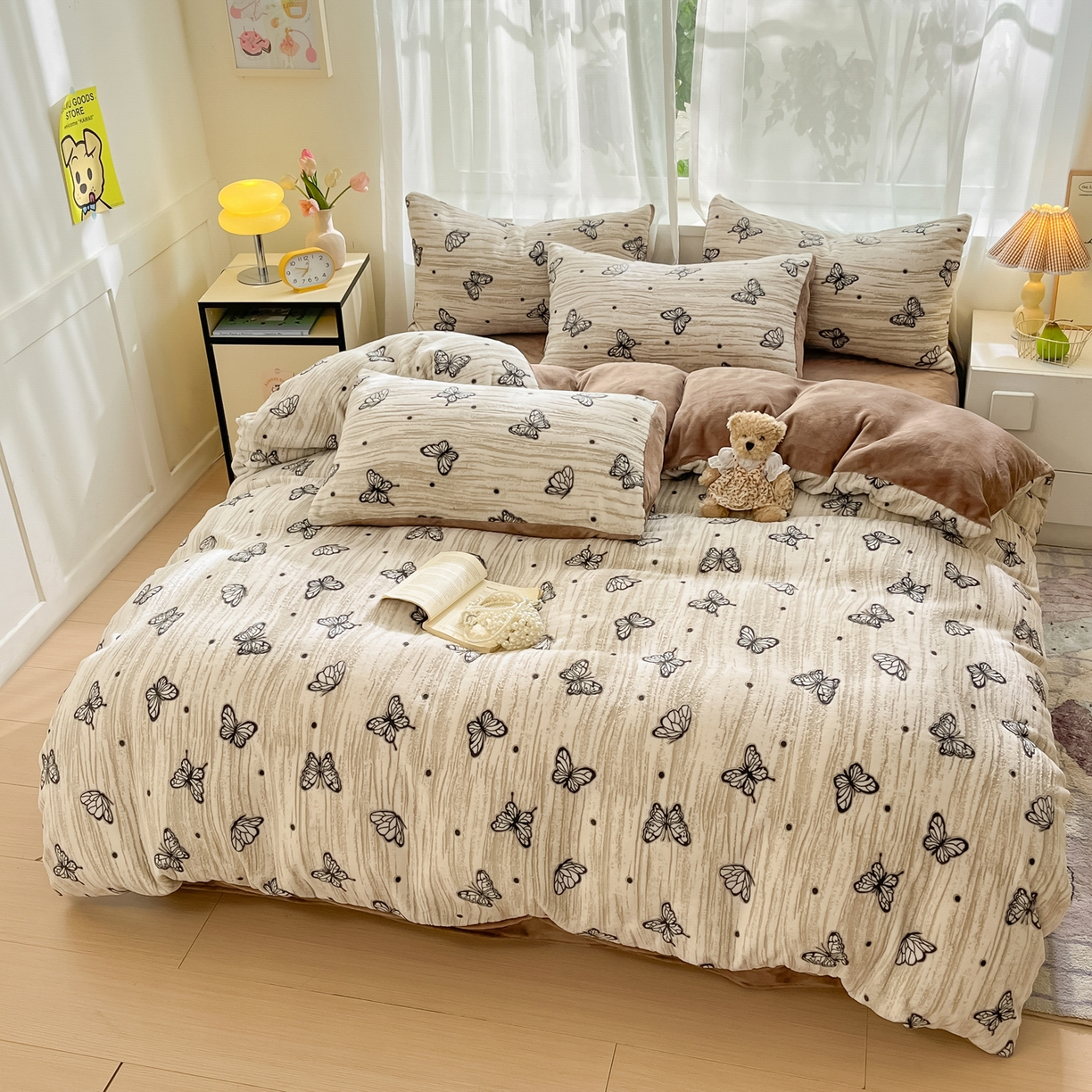 91家纺网 家纺一手货源 找家纺 雅居纺家纺 2025新款雕花牛奶绒四件套-蝴蝶系列 蝶恋-咖