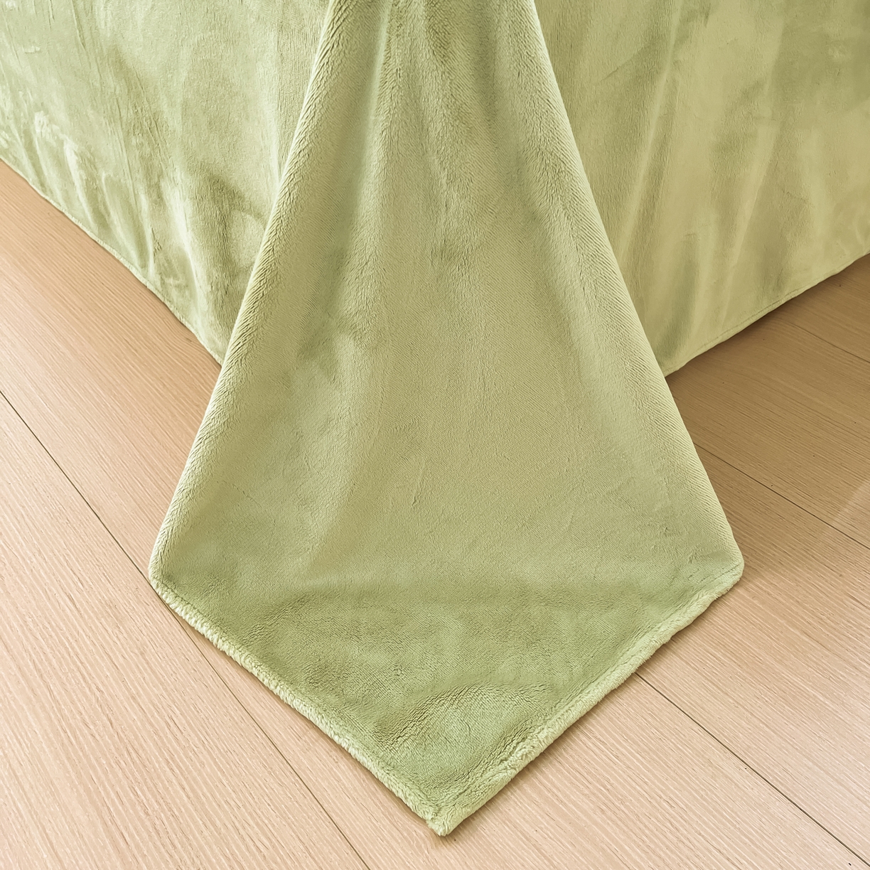 91家纺网 家纺一手货源 找家纺 雅居纺家纺 2025新款雕花牛奶绒四件套-蝴蝶系列 蝶恋-绿