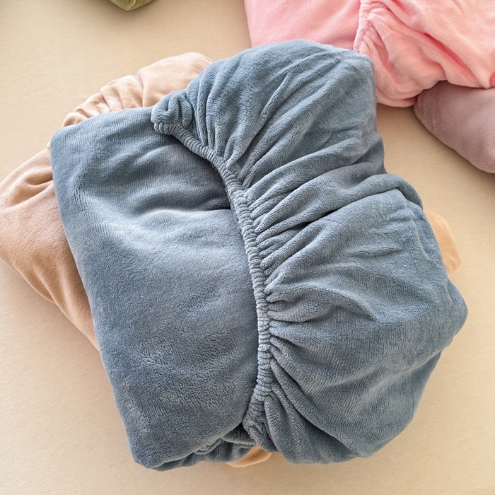 91家纺网 家纺一手货源 找家纺 （总）三朵家纺 2025新款牛奶绒印花单床笠 床笠单件