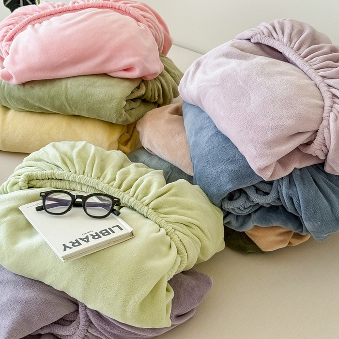 91家纺网 家纺一手货源 找家纺 （总）三朵家纺 2025新款牛奶绒印花单床笠 床笠单件