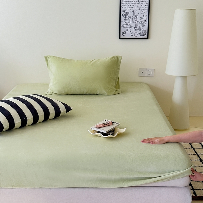 91家纺网 家纺一手货源 找家纺 （总）三朵家纺 2025新款牛奶绒印花单床笠 床笠单件