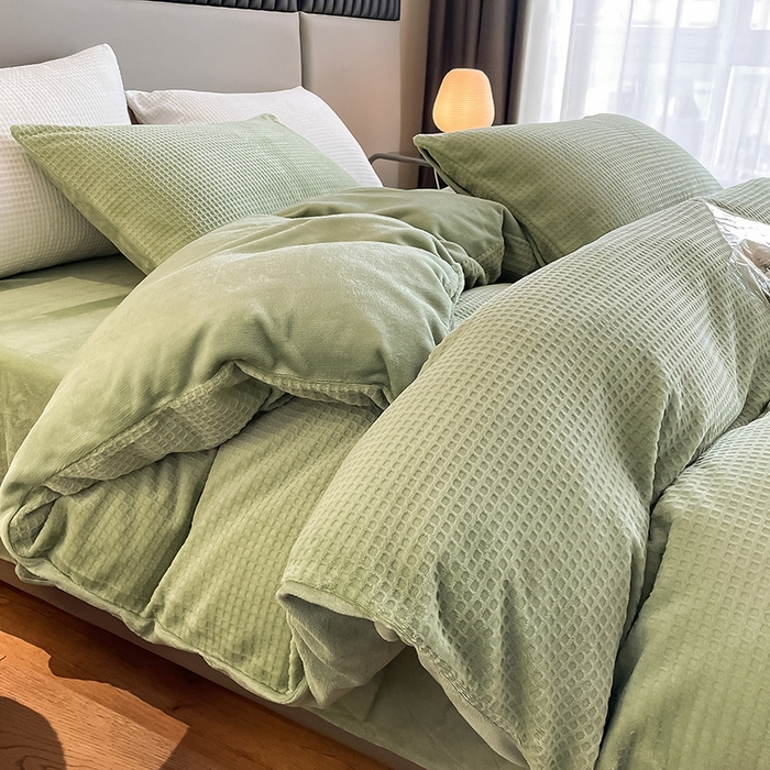 91家纺网 家纺一手货源 找家纺 （总）雅居纺家纺 2025新款雕花绒四件套-简约系列