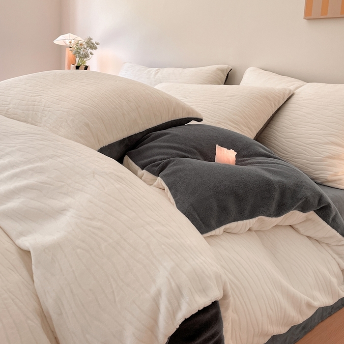 91家纺网 家纺一手货源 找家纺 （总）雅居纺家纺 2025新款雕花绒四件套-简约系列