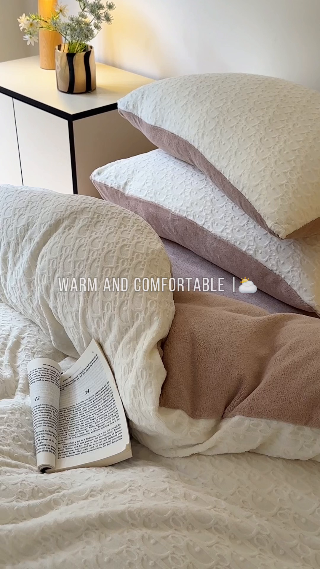 91家纺网 家纺一手货源 找家纺 雅居纺家纺 2025新款雕花绒四件套-简约系列 米兰-白