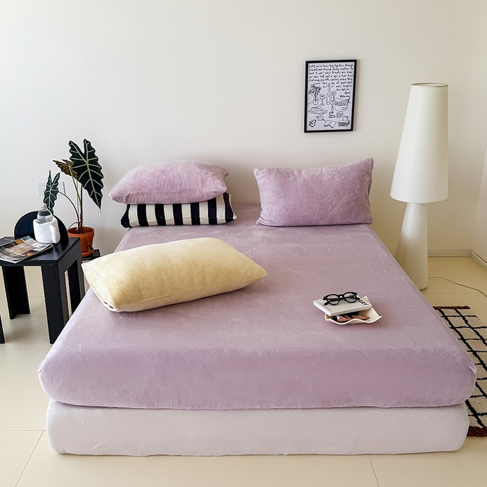 91家纺网 家纺一手货源 找家纺 三朵家纺 2025新款牛奶绒印花单床笠 床笠单件 淡紫