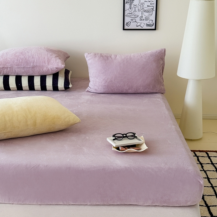 91家纺网 家纺一手货源 找家纺 三朵家纺 2025新款牛奶绒印花单床笠 床笠单件 淡紫