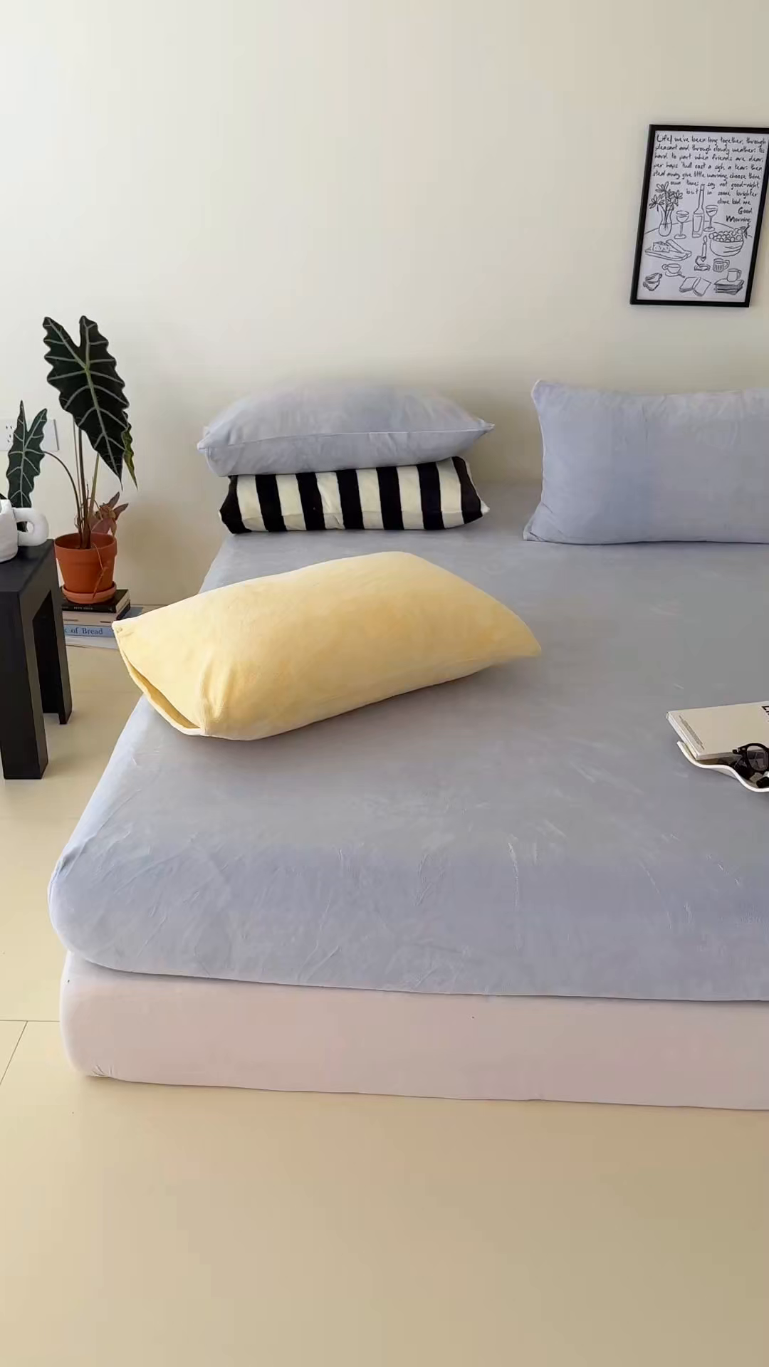 91家纺网 家纺一手货源 找家纺 三朵家纺 2025新款牛奶绒印花单床笠 床笠单件 粉兰