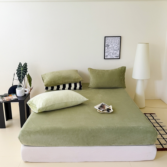 91家纺网 家纺一手货源 找家纺 三朵家纺 2025新款牛奶绒印花单床笠 床笠单件 橄榄绿