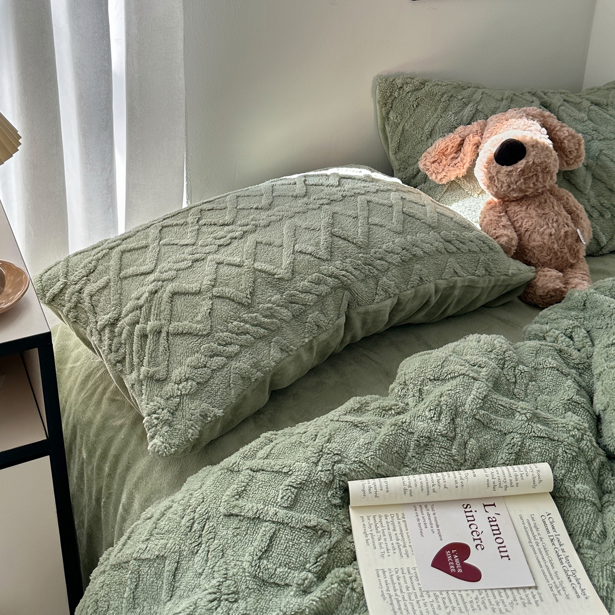 91家纺网 家纺一手货源 找家纺 艾咪-Amy ntmy 2025新款治愈系少女风塔芙绒牛奶绒四件套 抹茶