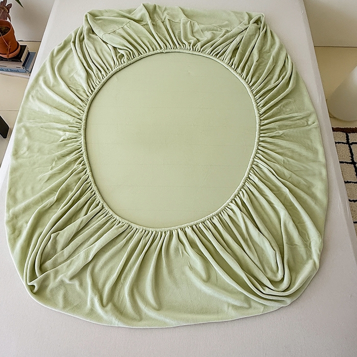 91家纺网 家纺一手货源 找家纺 三朵家纺 2025新款牛奶绒印花单床笠 床笠单件 嫩绿