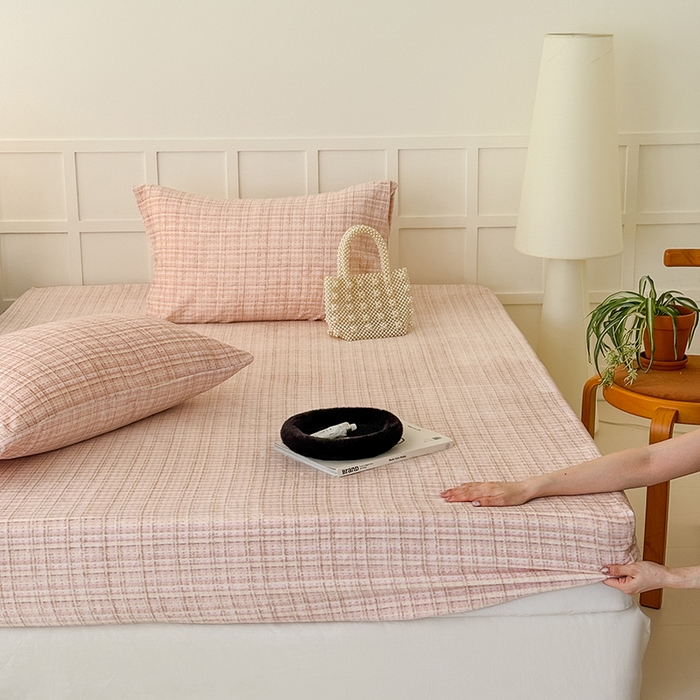 三朵家纺 2025新款牛奶绒印花单床笠 床笠单件 小香格粉