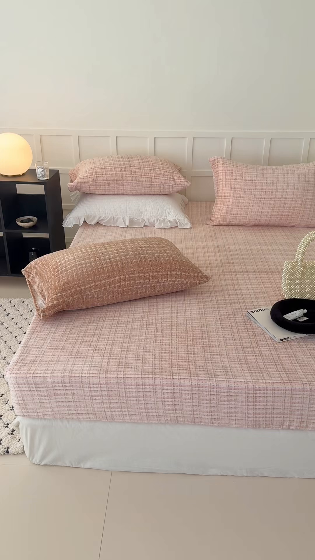 91家纺网 家纺一手货源 找家纺 三朵家纺 2025新款牛奶绒印花单床笠 床笠单件 小香格粉