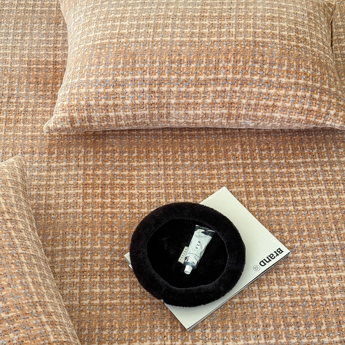 91家纺网 家纺一手货源 找家纺 三朵家纺 2025新款牛奶绒印花单床笠 床笠单件 小香格咖