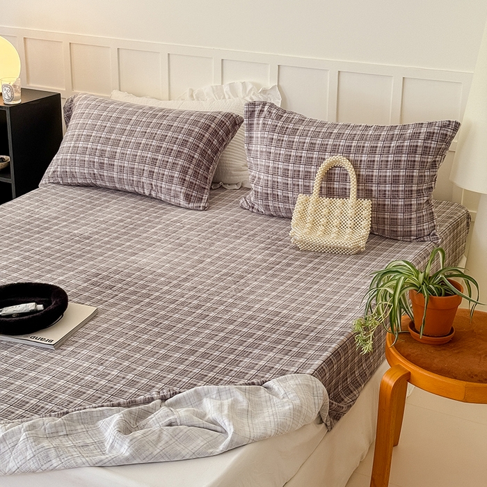 91家纺网 家纺一手货源 找家纺 三朵家纺 2025新款牛奶绒印花单床笠 床笠单件 中古灰格