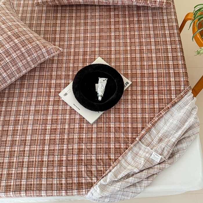 91家纺网 家纺一手货源 找家纺 三朵家纺 2025新款牛奶绒印花单床笠 床笠单件 中古咖格