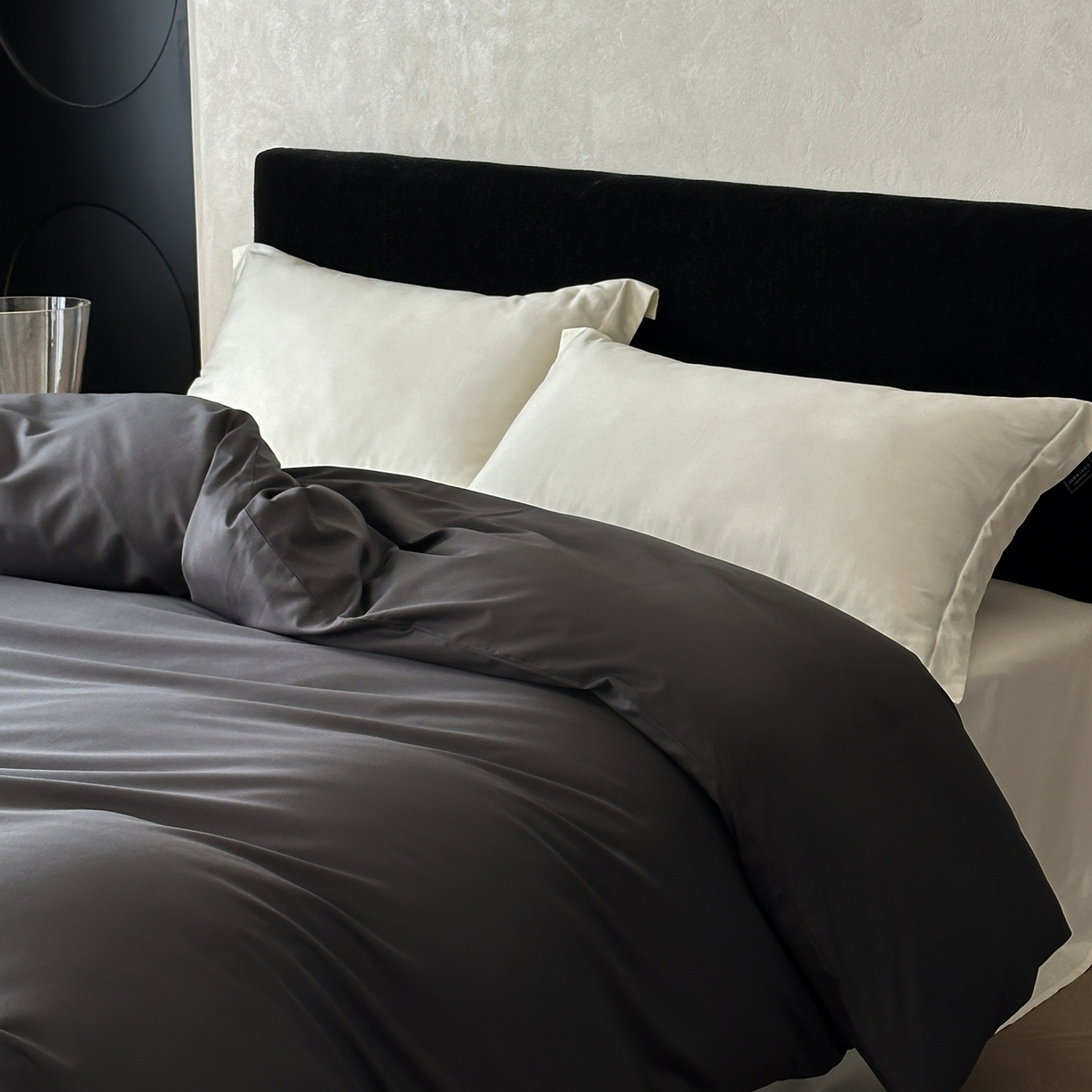 91家纺网 家纺一手货源 找家纺 三味舒屋 2025新款50s全棉纯棉纯色单被套被套单件-长期主义 长期主义-摩卡黑灰