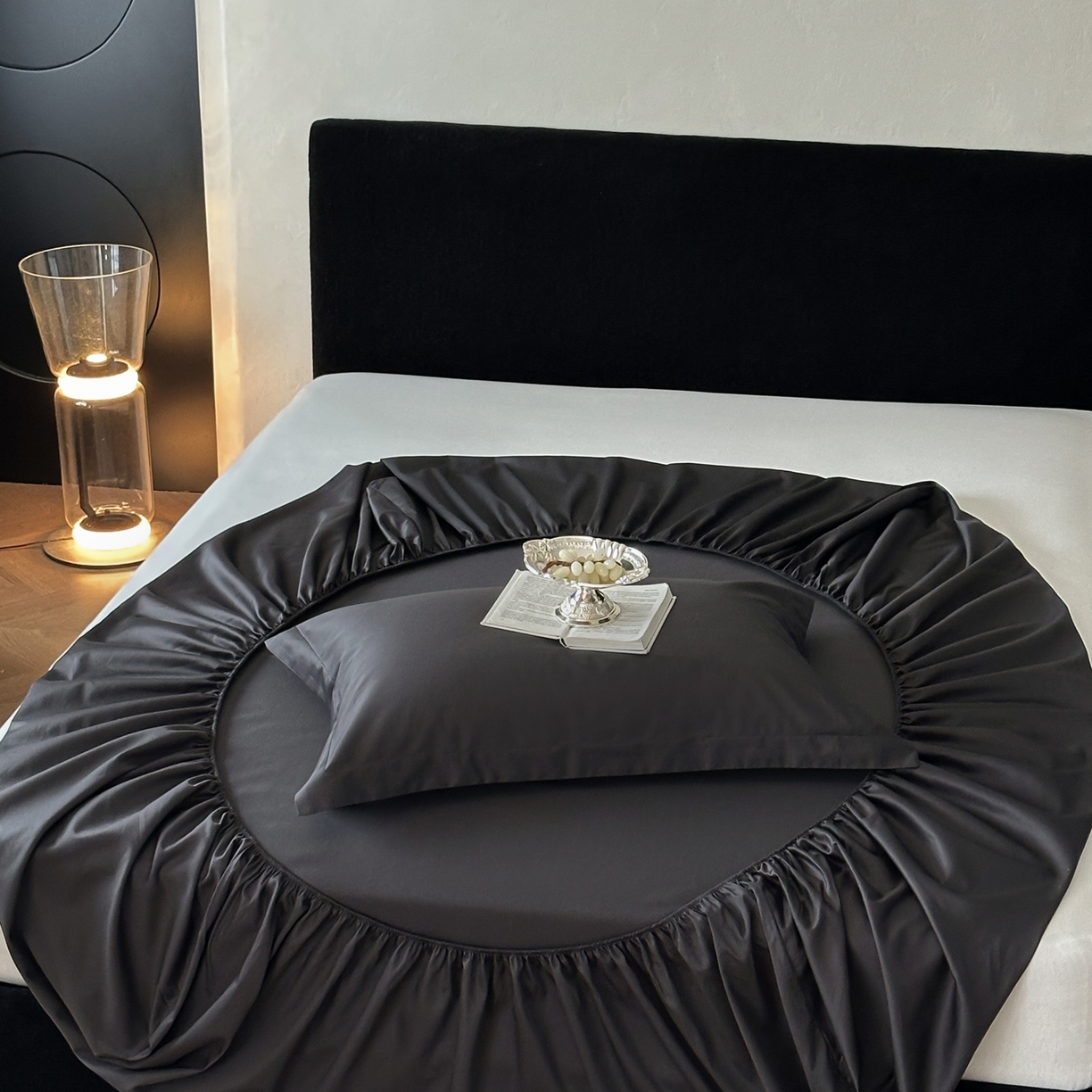 91家纺网 家纺一手货源 找家纺 三味舒屋 2025新款50s全棉纯棉纯色单床笠床笠单件-长期主义 长期主义-摩卡黑灰