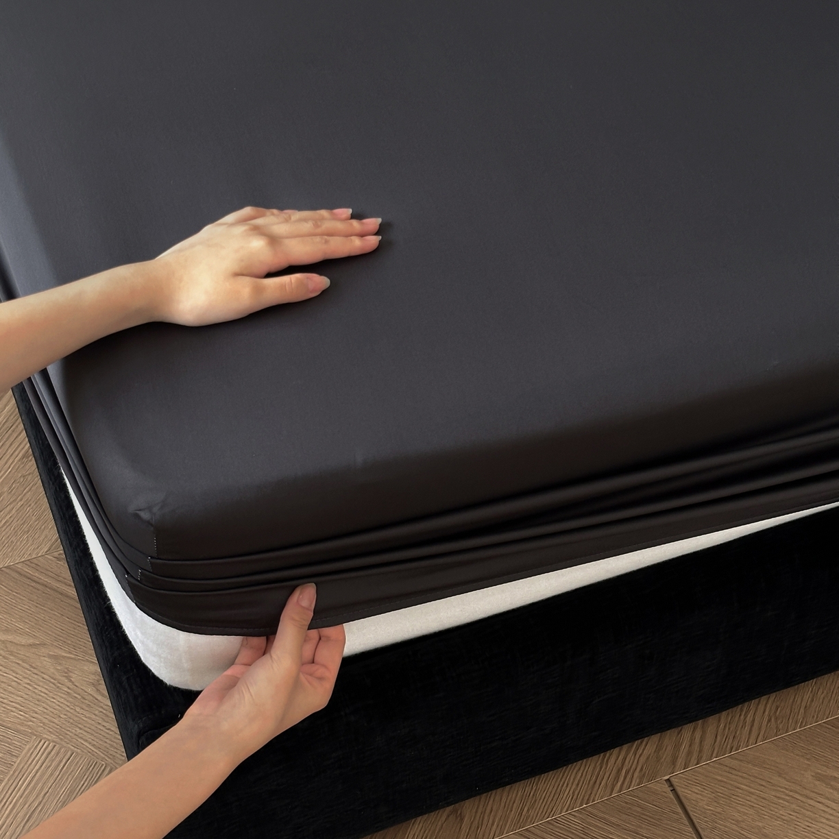 91家纺网 家纺一手货源 找家纺 三味舒屋 2025新款50s全棉纯棉纯色单床笠床笠单件-长期主义 长期主义-摩卡黑灰